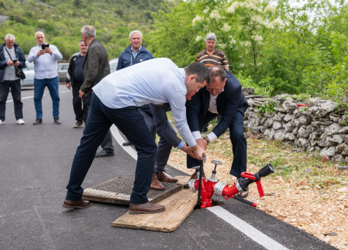 Svečano otvorena vodovodna mreža u Blizni Gornjoj