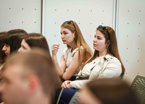 Fotografija 29 - FOTO: U ABC-u održana rasprava o prvih 120 dana rada nove Europske komisije
