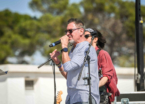 Fotografija 9 - Prvosvibanjska fešta na Jadriji: Neki to vole vruće zagrijali publiku, na Fenikse još stignete