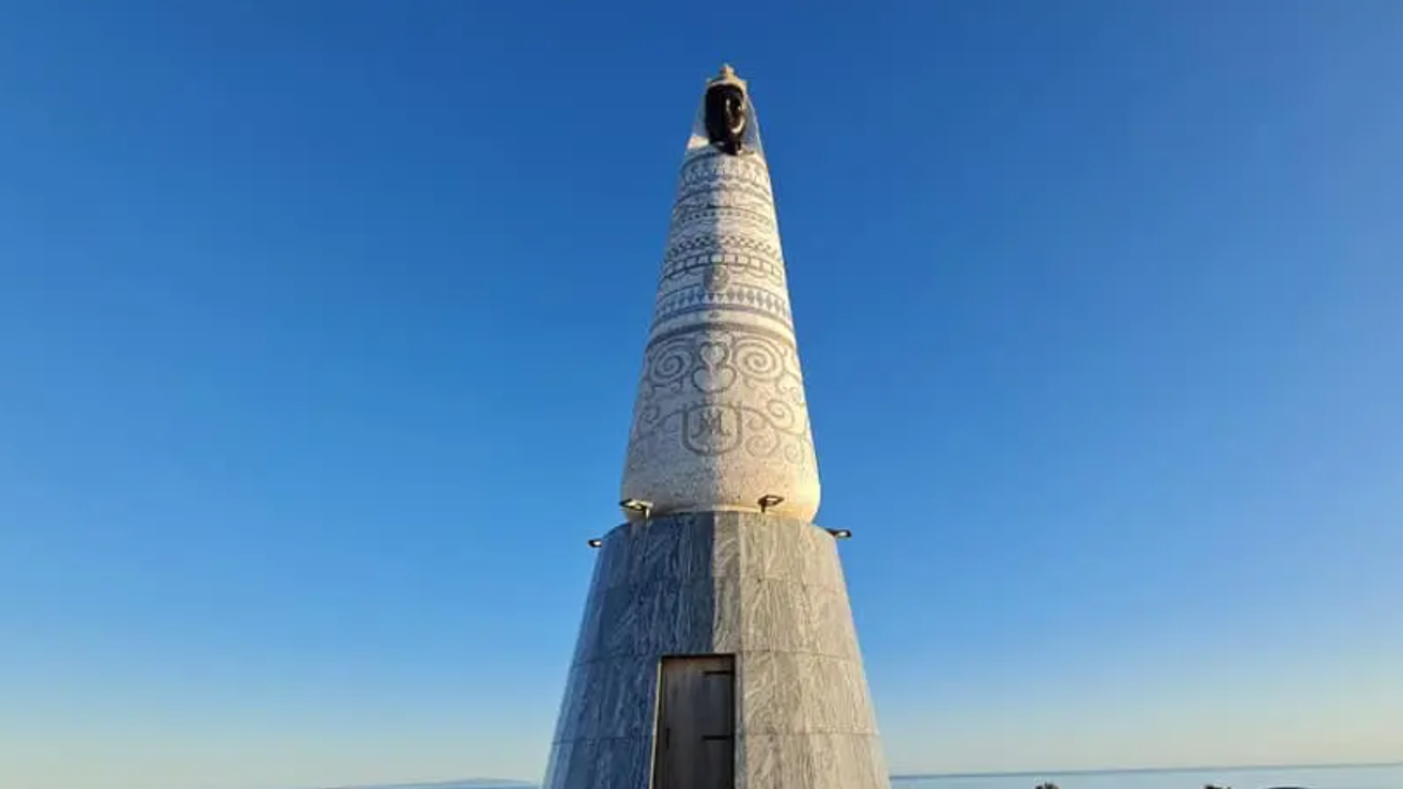 Primoštenci slave blagdan Gospe od Loreta, a u petak nastupa Neno Belan