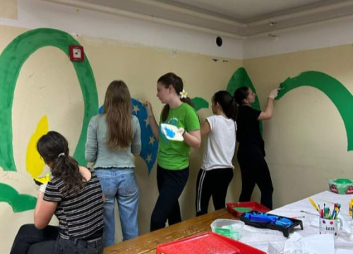 Fotografija 4 - Učenici drniške srednje škole Ivana Meštrovića obilježili Dan Europe