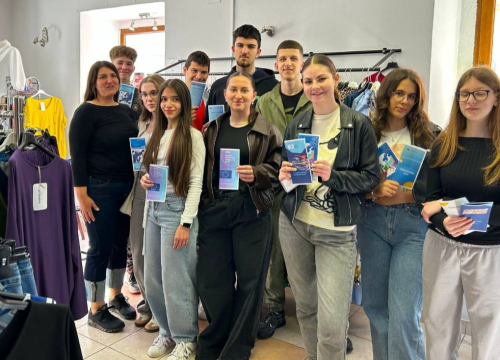 Fotografija 7 - Učenici drniške srednje škole Ivana Meštrovića obilježili Dan Europe