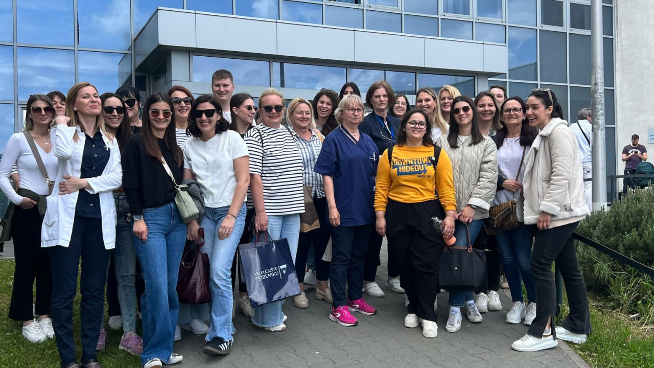 Veleučilište u Šibeniku obilježava drugu obljetnicu studija Sestrinstva: 'Na Poljani učimo kako spasiti život'