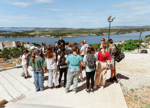 Fotografija 29 - Psihomodo Pop zaključio Noć tvrđava u Šibeniku: Kulturna baština i održivost spojile 75 lokaliteta u 10 europskih zemalja