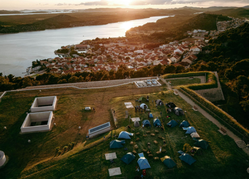 Fotografija 6 - Psihomodo Pop zaključio Noć tvrđava u Šibeniku: Kulturna baština i održivost spojile 75 lokaliteta u 10 europskih zemalja