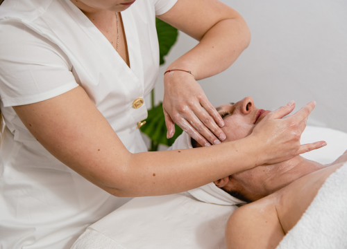 Fotografija 12 - FOTO: Golden Wellness/Skin Expert s ponosom predstavlja novo pojačanje – stručnjakinju zlatnih ruku