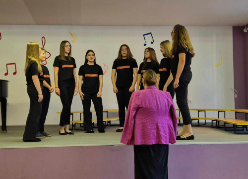 Fotografija 4 - U Drnišu održan susret zborova