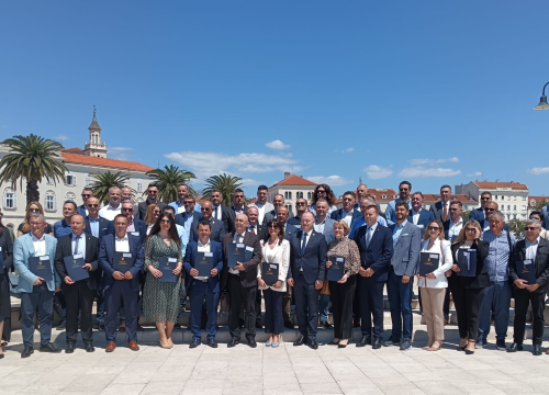 Gradu Skradinu dodijeljeno 29 tisuća eura za uređenje dječjeg igrališta