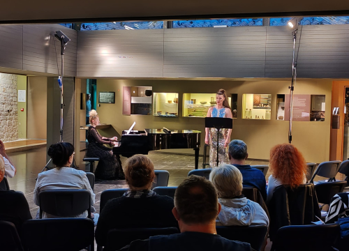 Nera Gojanović i Gordana Pavić jednistvenom glazbenom večeri oduševile publiku u Muzeju