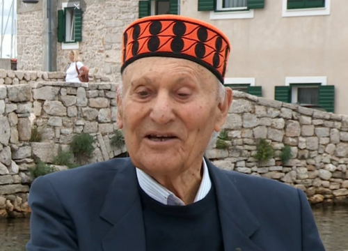 Tribunjac Stipe Cvitan svojim stihovima i putovanjima dokazuje da su godine samo broj