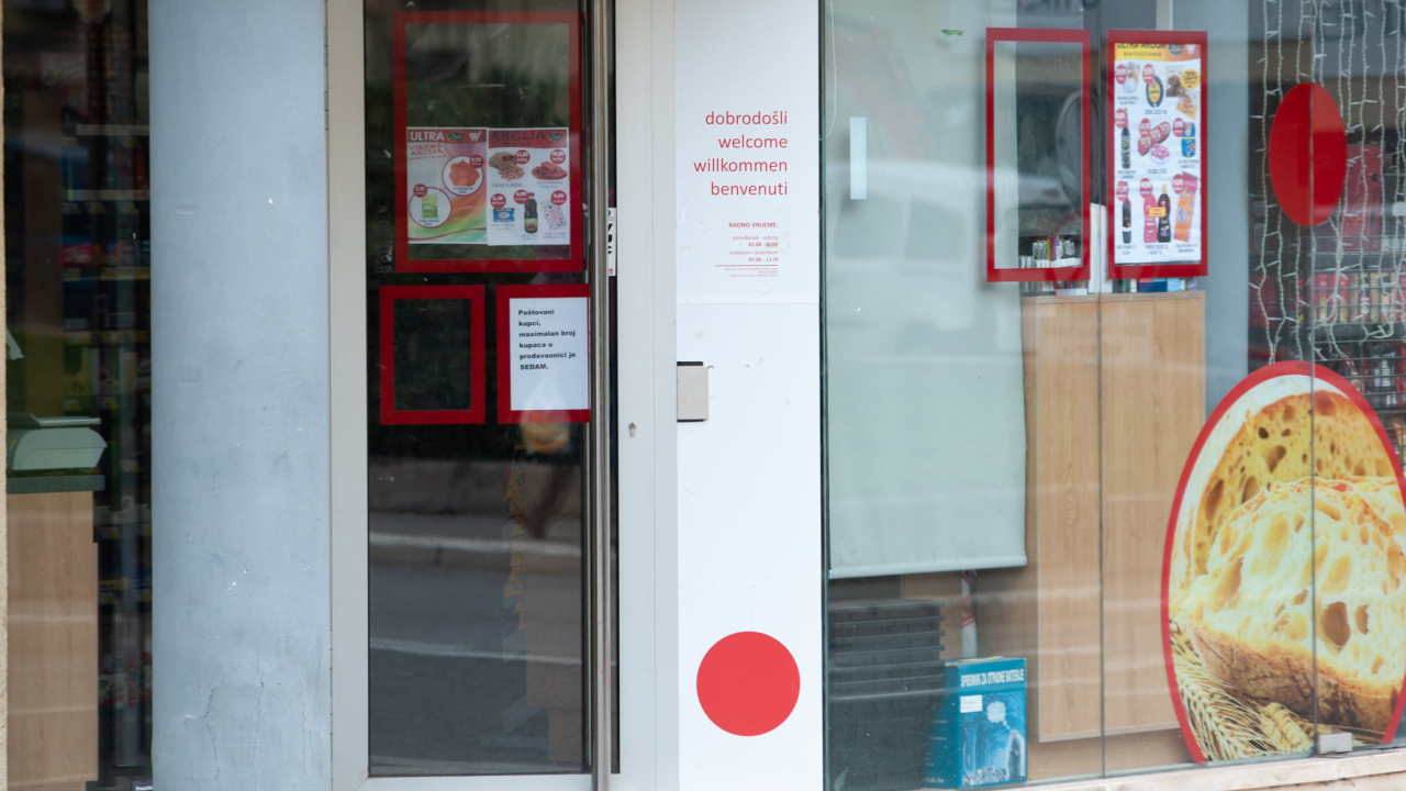 HOK traži izuzeće za male trgovine od nove obveze