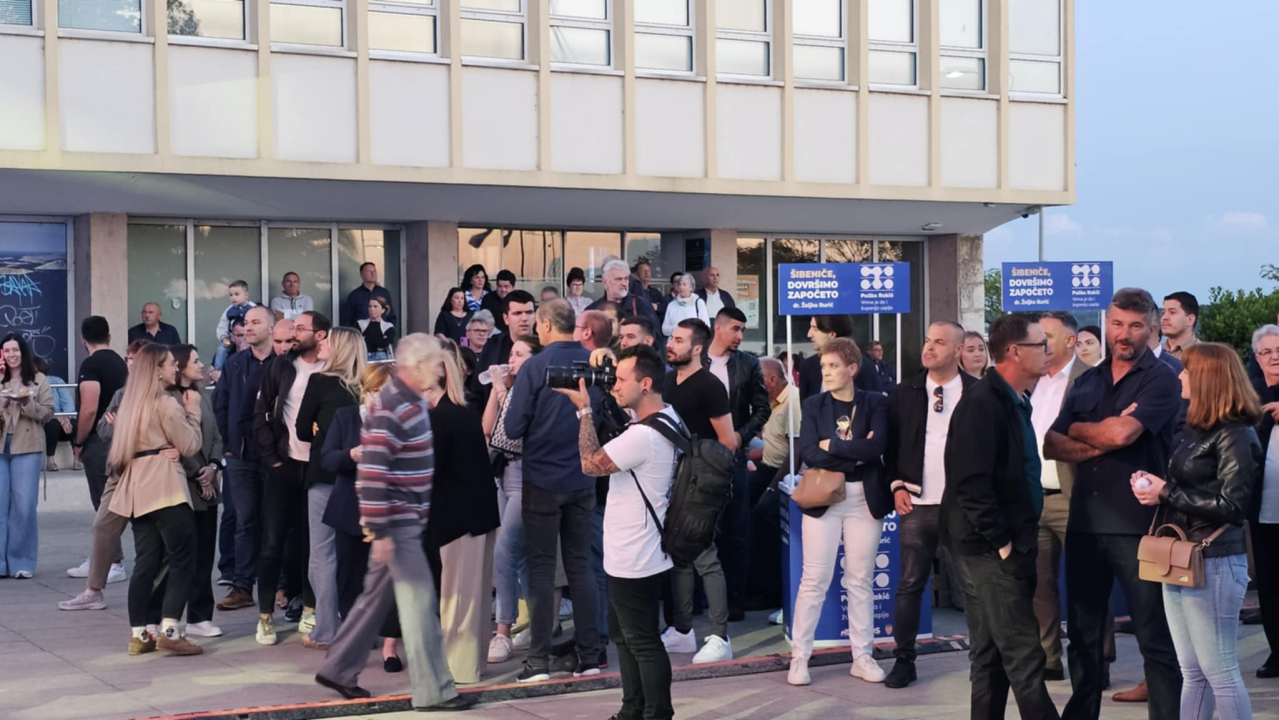 HDZ Šibensko-kninske županije proslavio 35. obljetnicu: Finale slavlja uz šibenski koncert 'Četiri Tenora'