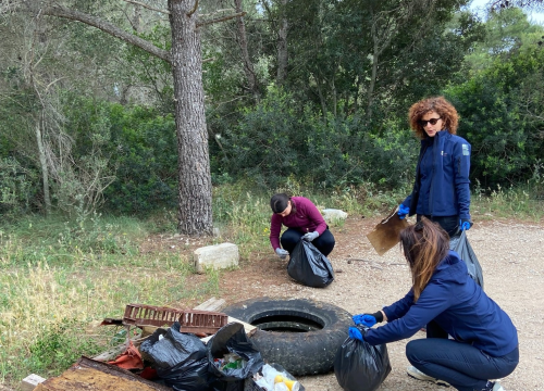 Fotografija 8 - Održana akcija čišćenja obale u Kanalu sv. Ante: Uklonjena značajna količina otpada