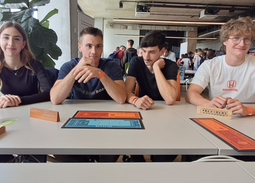 Velik korak za učenike šibenske gimnazije: Predstavili vlastite video igrice na Info Bit-u u Zagrebu