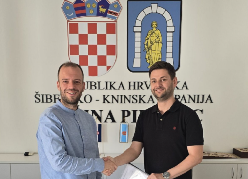 Iza ljeta kreću radovi na novoj knjižnici u Pirovcu