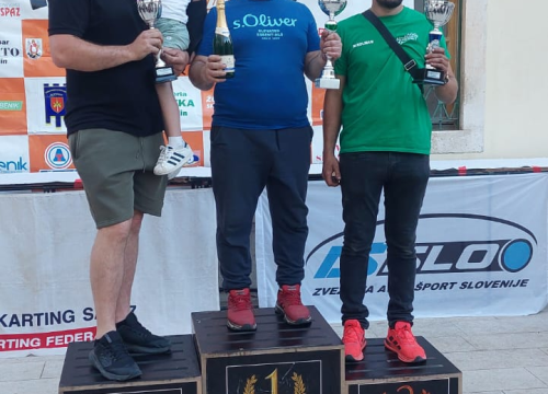 Fotografija 3 - FOTO Auto karting klub Rogoznica uzeo tri pojedinačne i jednu ekipnu medalju na 'Nagradi Grada Skradina'