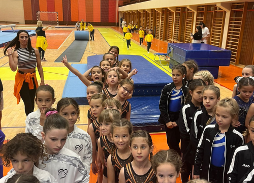 Fotografija 2 - FOTO Gimnastičarke Dišpeta uzele dvije ekipne medalje u Splitu, Roku Zoriću pojedinačno zlato