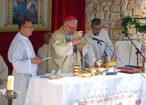 Fotografija 6 - Gospa od Karavaja u Tisnom