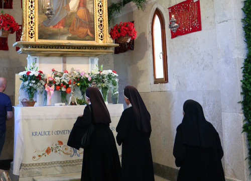 Fotografija 12 - Gospa od Karavaja u Tisnom