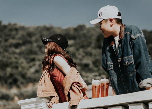 Ne zanima ih duga ljubav: Tri horoskopska znaka koja preferiraju neobavezne veze