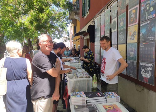 Trodnevna oda vinilu, glazbi i umjetnosti u Šibeniku: Longplay Day donosi bogat program