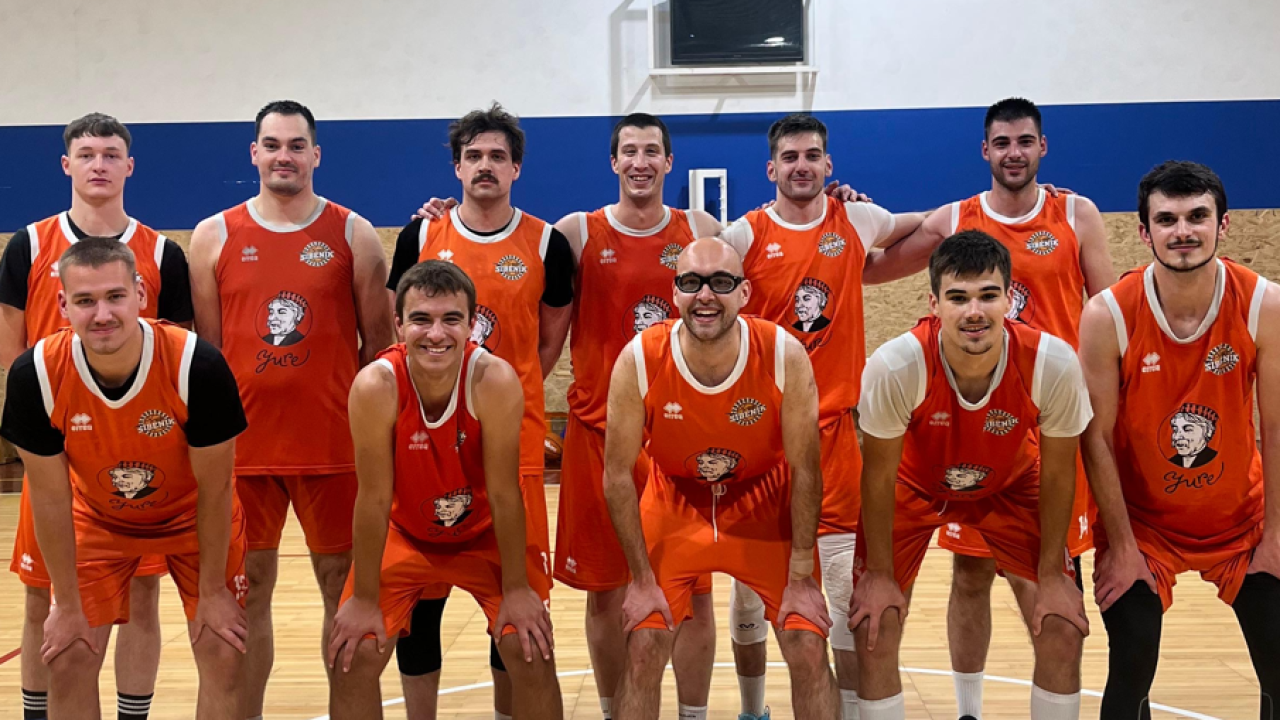 Studentski košarkaški klub Šibenik u drugoj polufinalnoj utakmici svladao PMF Tropicse