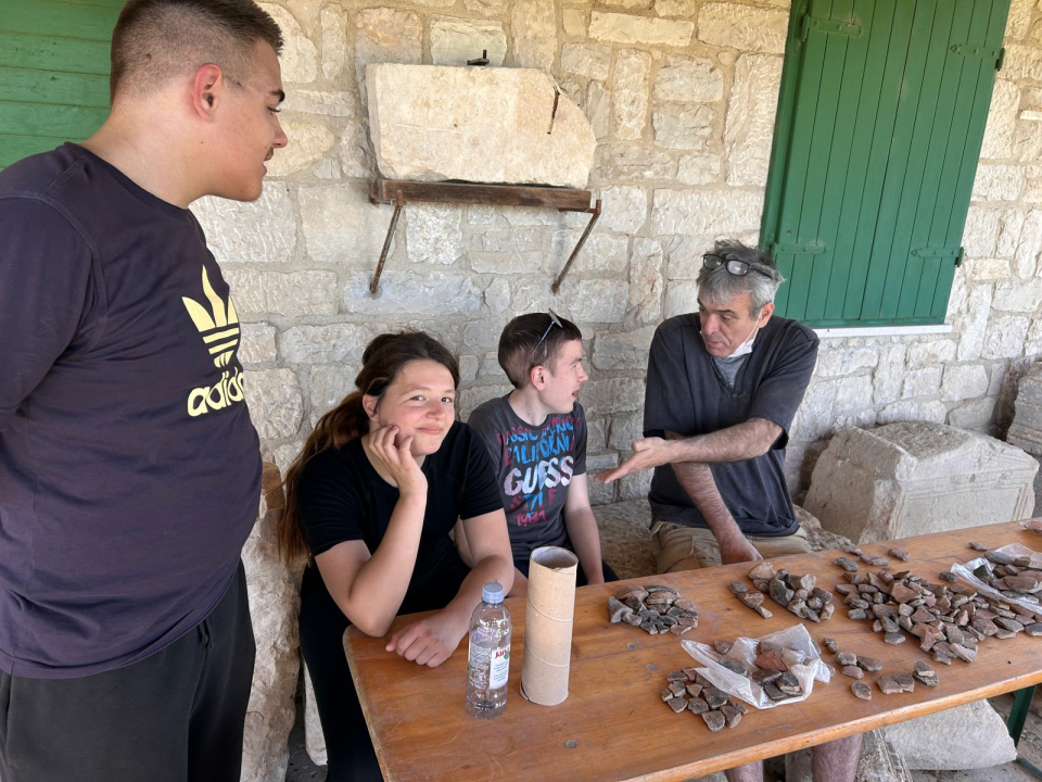 Edukativni izlet učenika centra šubićevac na Bribirska glavicu