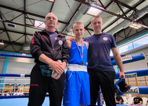 Kninski boksač Mario Nakić postao prvak Hrvatske treću godinu za redom