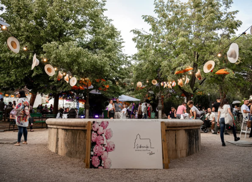 Fotografija 23 - Otvoren Šibenik Spring festival: Peco rasplesao pun Perivoj Roberta Visianija