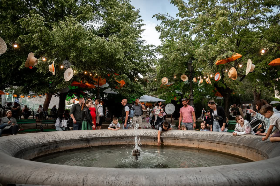 Otvoren Šibenik Spring festival: Peco rasplesao pun Perivoj Roberta Visianija