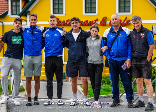 Fotografija 2 - Doček članova VK Krka