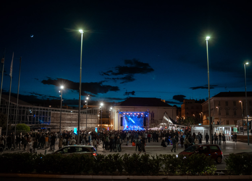 Fotografija 13 - Gimazijalke i Dalmatino na Poljani
