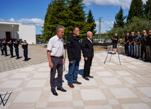 Fotografija 2 - Polaganje vijenaca na Kvanju