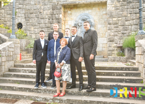 Fotografija 11 - Maturalna večer u Drnišu