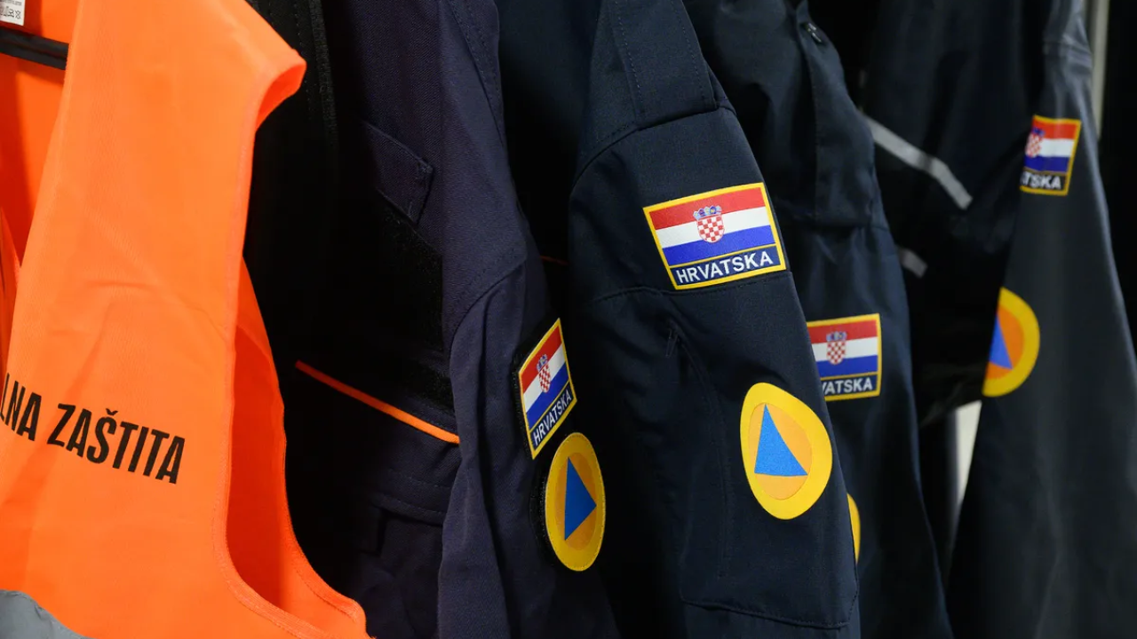 Što čeka one koji odbiju vojni rok? Kako ga odgoditi?