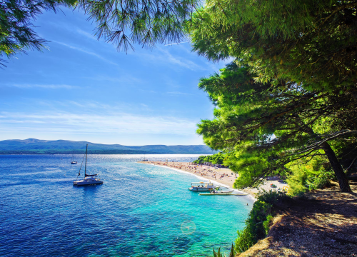 Ovo su Hrvatima omiljena mjesta za odmor na Jadranu – uživajte prije ljetnih gužvi