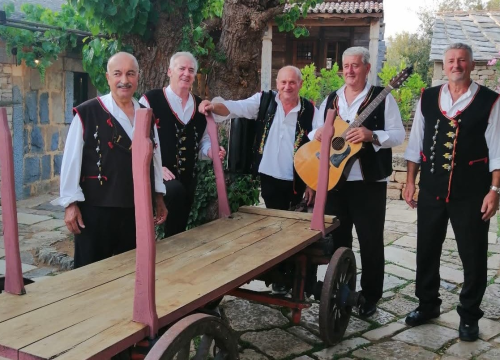 Zapjevajte s Klapom Adria u vodičkom Đardinu