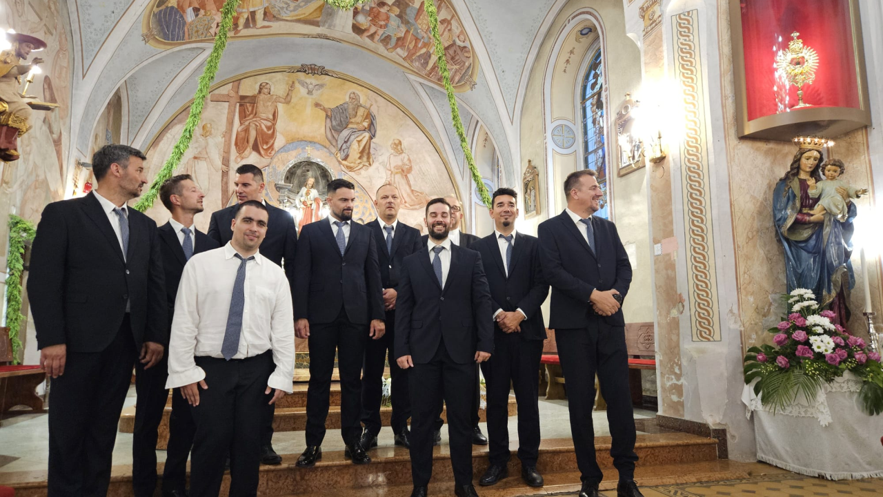 Senandrija zapjevala šibenskim glasom: Pivači sv. Jakova uveličali proslavu u Mađarskoj