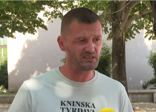 Ukradena zastava na tvrđavi jedna je od najvećih u Hrvatskoj, njome se slavi vraćanje Knina u Oluji