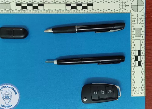 Pedofil u Istri snimao golu djecu, policija objavila na koji način