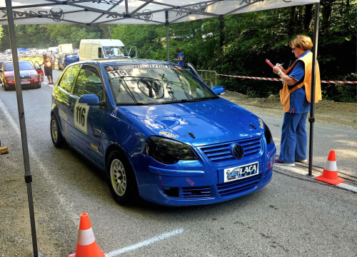Fotografija 3 - FOTO Vozači Rogoznice na četvrtoj etapi brdskog PH: Gaćina prvi kod povijesnih vozila, Grozdanić izletio