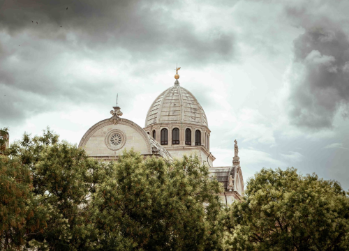Ujutro kiša i neverini, a popodne razvedravanje