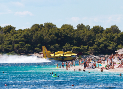 Fotografija 5 - Gašenje požara kod Primoštena pokazalo svu moć zračnih snaga