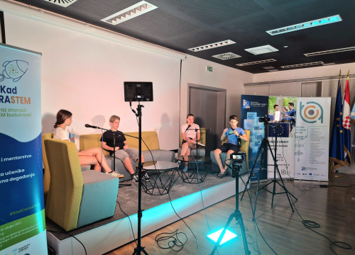 Fotografija 4 - FOTO: Mladi otkrili svijet podcasta u sklopu radionice ‘Sastavi svoj studio – snimi svoj podcast’