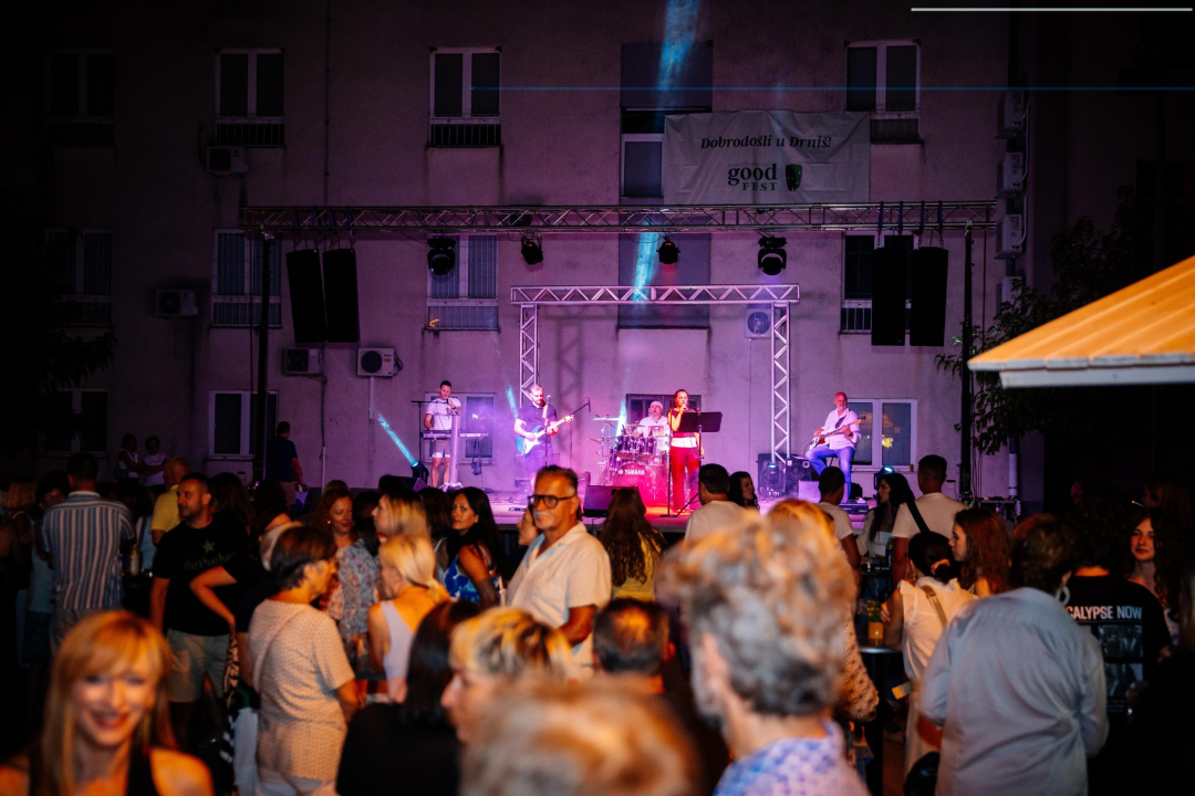 Kazalište, glazba, trčanje i smijeh: Završilo je peto izdanje GOODfesta u Drnišu