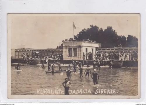 Fotografija 9 - Jadrija na starim razglednicama: Kultno šibensko kupalište oduvijek je posebno i prepoznatljivo, pogledajte kako se mijenjalo