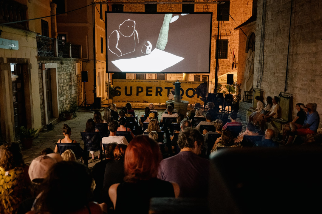 Supertoon dosegnuo svoju polovicu: Ekipa festivala zaplovila prema bajkovitoj obali