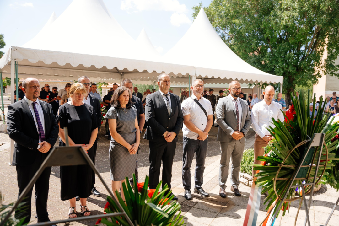 Svečano obilježen Spomendan na poginule branitelje i 142. obljetnica Općine Promina