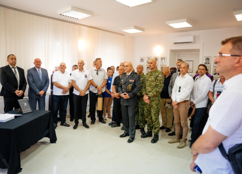 Fotografija 3 - Svečano obilježen Spomendan na poginule branitelje i 142. obljetnica Općine Promina