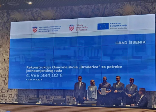 Fotografija 12 - OŠ Brodarica dobit će novu sportsku dvoranu i učionice